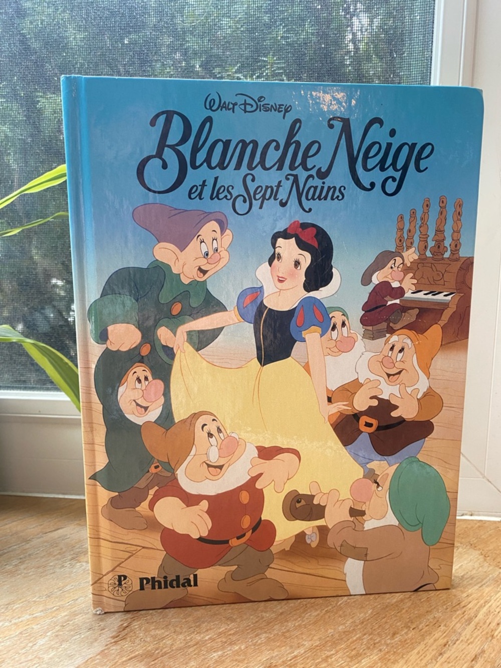 Walt Disney Blanche Neige et les Sept Nains - livres enfants / Kids Book
